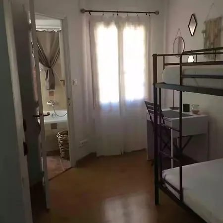 Apartment Coquet Dans Maison De Village Cargese